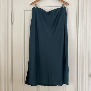 Universal Standard Bias Skirt with fixed waist band Emerald Size 18-20